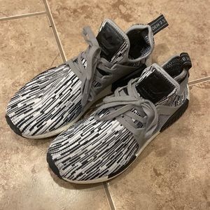 adidas NMD XR1, Men’s 9.5, Glitch Camo Oreo